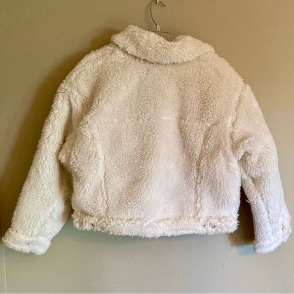 NEW Levi's Baby Bubble Sherpa Trucker Jacket Coconut Milk Cream Off White Size L - Picture 12 of 15